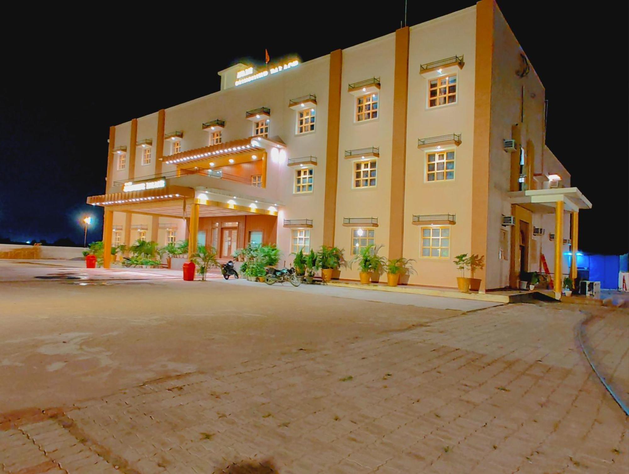Avadh Sunshine Palace Hotel And Resort Ayodhya 외부 사진