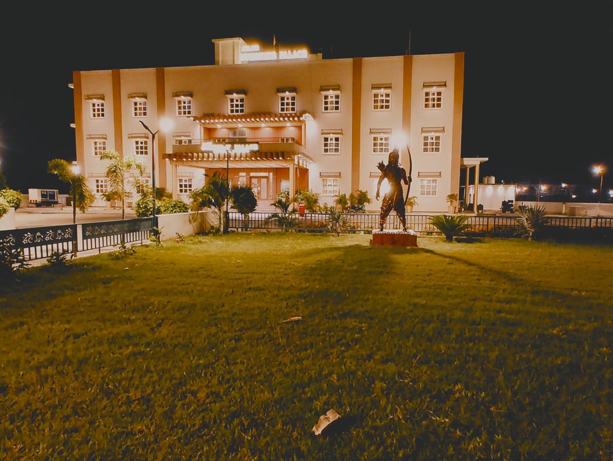 Avadh Sunshine Palace Hotel And Resort Ayodhya 외부 사진