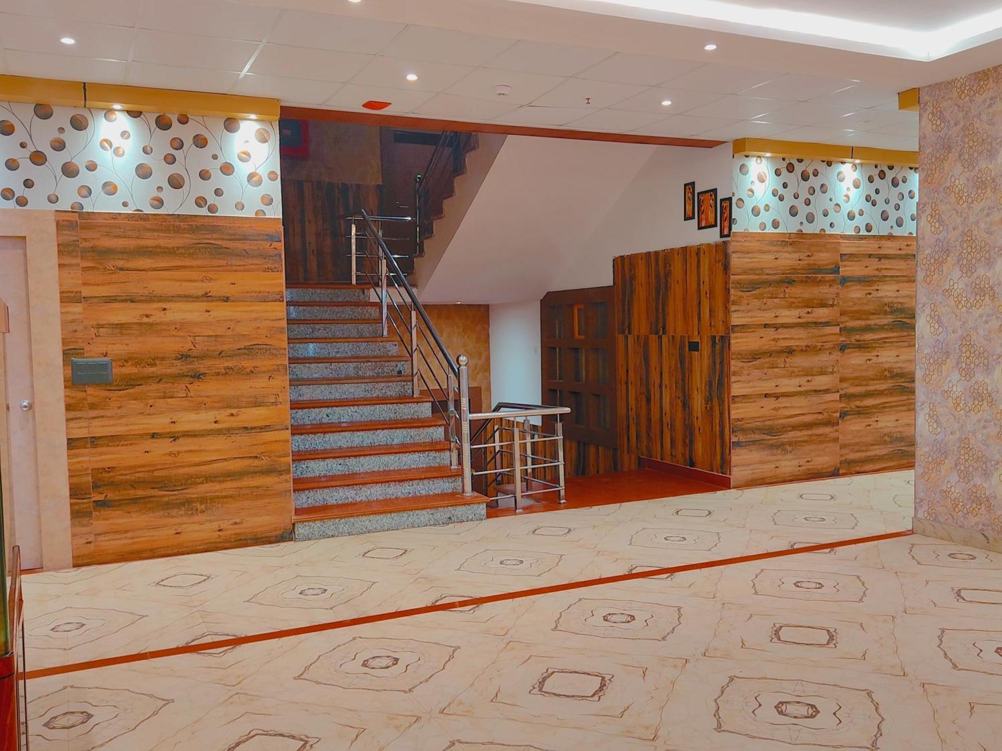 Avadh Sunshine Palace Hotel And Resort Ayodhya 외부 사진